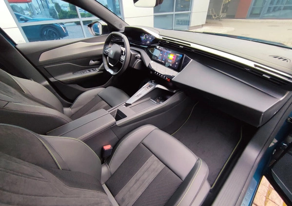 Peugeot 408 cena 194700 przebieg: 4, rok produkcji 2024 z Biskupiec małe 379